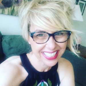 Meet your Posher, Kelly